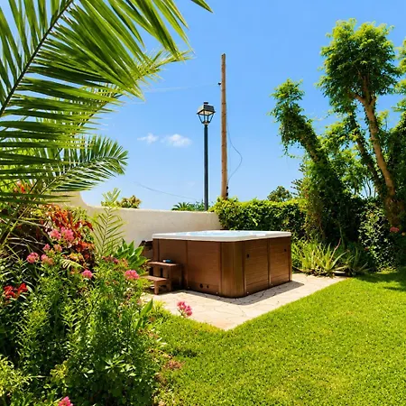 Humboldt Garden Apartment *